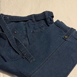 Orvis ankle jeans with tie at waist and cuffs size 10